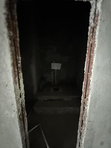 пл: Сдаю Помещение целиком: 130 м², В жилом комплексе — 8