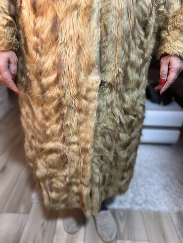 Krzneni kaputi: Bunda od pravog krzna nerca, nošena je, ali je nako dobro očuvana — 5