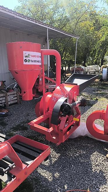 durmaz traktor: Yem qıran – 40 bıçaqlı, traktor PTO ilə işləyən model. Mısır, arpa — 4