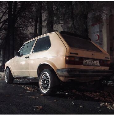 Volkswagen: Volkswagen Golf: 1982 г., 1.3 л, Механика, Бензин, Хэтчбэк — 3