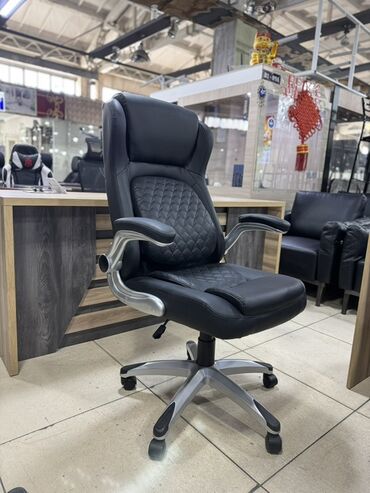Офисные кресла: Офисное кресло, Новый, С колесиками, цвет - Черный, Экокожа, Бесплатная доставка, Платная доставка — 6