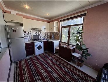 cepis satisi: Bakı, 20-ci sahə, 3 otaqlı, Köhnə tikili, m. İçərişəhər, 65 kv. m — 2