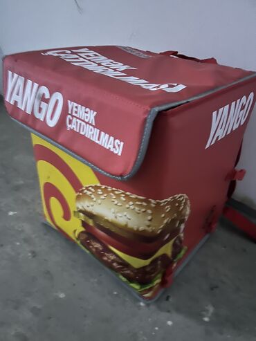 Kişi ayaqqabıları: Yenidi 1ce hefte işlenib. herşeyi var. endrim edecem