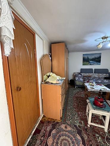 Продажа коттеджей и домов: Продается пол дома в Рабочем городке пер. Яблочный. Дом 1970г at lalafo.kg — 12 Продажа коттеджей и домов: Продается пол дома в Рабочем городке пер. Яблочный. Дом 1970г — 12