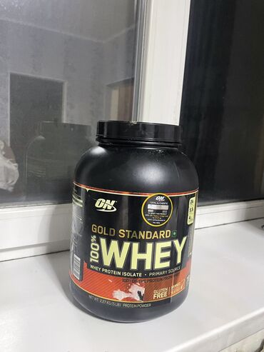 Спортивное питание: Продаю протеин gold standard 100% whey половина