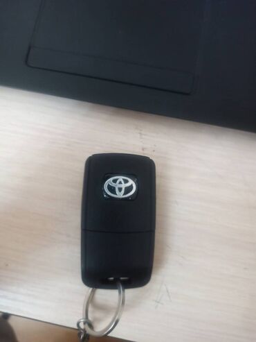 авто уна: Ключ Toyota Новый