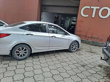 соларис машина: Hyundai Solaris: 2015 г., 1.6 л, Автомат, Бензин, Седан — 5