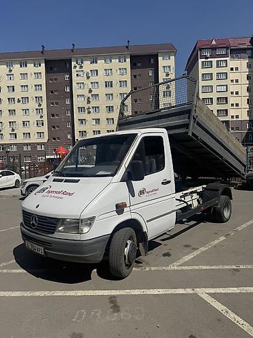 волва 380: Mercedes-Benz Sprinter бортовой самосвал услуги по городу - Тип — 1