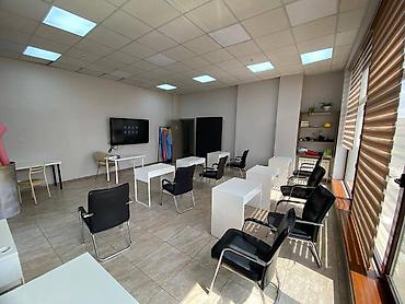 Продажа офисов: Продажа офисов 218 м², С ремонтом, С мебелью, Многоэтажное здание, 3 этаж — 4