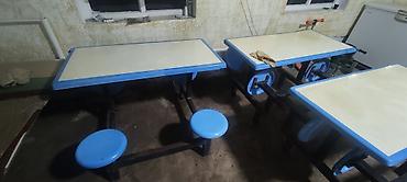 Офисные столы: Продаются: 3 шт.раскладные столы.по 3200 сом, офисныйный стол 2500 — 3