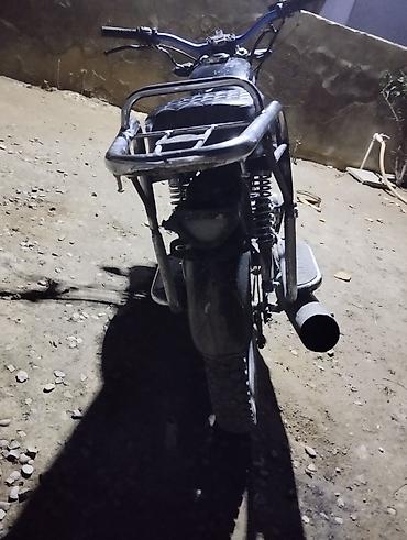 Motosiklet hissələri: Moped/motosiklet – ehtiyat hissələri üçün - Ön təkər: yüngül lehimli — 11