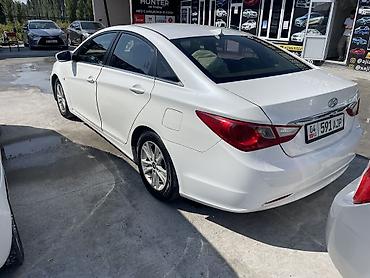 саньенг хан: Hyundai Sonata: 2011 г., 2 л, Автомат, Газ, Седан — 3