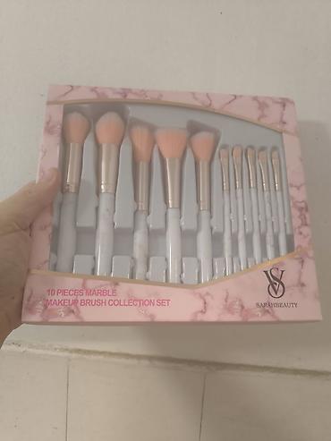 realisticne maske: Set četkica za šminku + šljokičaste neseser torbice - SarahBeauty 10 — 1
