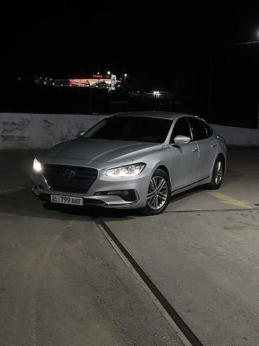 01: Hyundai Grandeur: 2019 г., 3 л, Автомат, Газ, Седан — 4