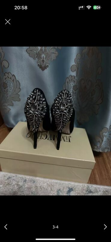Туфли: 1. Туфли 37 размера 1000 2. Шикарные туфли (Jimmy Choo) цвета- — 4