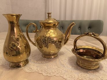 доллар гул: Çay dəsti, rəng - Qızılı, Keramika