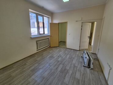 кафе муслим: Сдаю Офис, 19 м², 1 линия