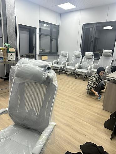 Уборка помещений: Клининговые услуги CLEANING SERVICE Профессиональная уборка для — 8