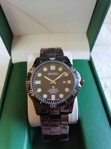 Ručni satovi: Cena:2900din (Samo sat) 
3300din (Sat sa kutijom) — 20