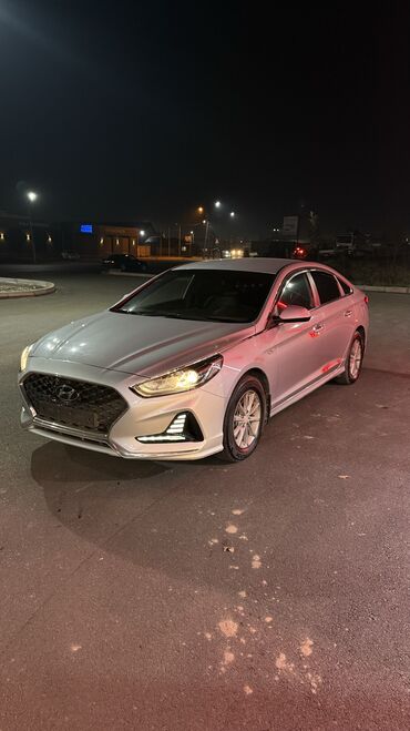 Hyundai: Hyundai Sonata: 2019 г., 2 л, Автомат, Газ, Седан