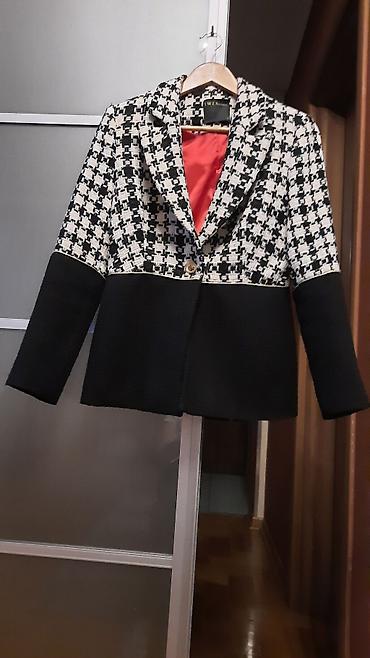 Sako od tvida,elegantnog kroja NOV vel. 38 - Gornji deo u crno‑belom