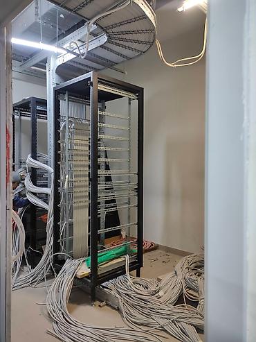 Электрики, электромонтажники: Электрик. Больше 6 лет опыта at lalafo.kg — 10 Электрики, электромонтажники: Электрик. Больше 6 лет опыта — 10