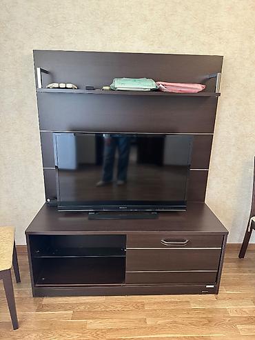 televizor altliqlari mebel: Tv stend — 1
