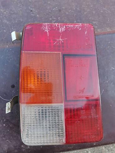 Auto delovi: Stop lampa leva Lada 2104 Karavan. Polovna, ocuvana. Skinuta sa — 7