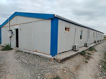 İşçilərin yaşaması üçün kamp tipli yataqxana eni və uzunu 9x27m.14