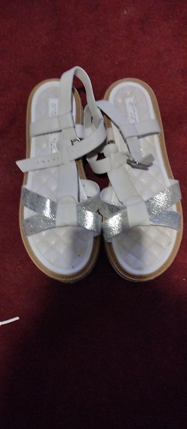 Patike: Komplet obuće – 3 para 1) Bele sportske patike - Mrežasti paneli za — 16