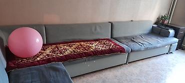 sofa: Продаю диван угловой и компьютерный стол . длинна 4.5метра ширина — 3