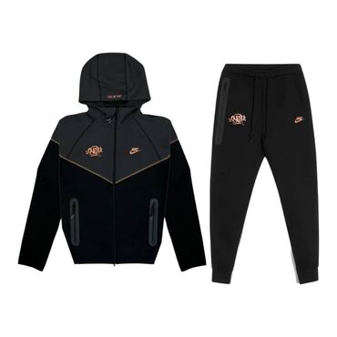 толстовка с замком: Мужская толстовка, L (EU 40), Nike, Новый, цвет - Черный, Бесплатная доставка, Самовывоз