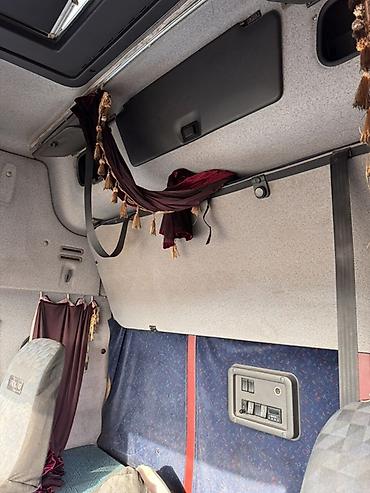 Тягачи: Тягач, Volvo, 1998 г., Без прицепа — 13