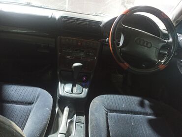 Audi 80: 1997 г., 2.6 л, Автомат, Бензин, Седан
