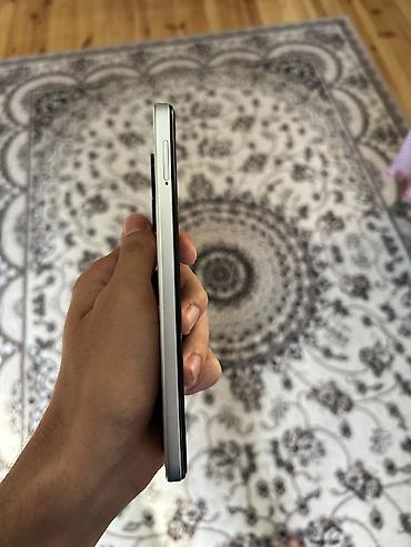 səs kart: Tecno Spark, 128 GB, rəng - Ağ, Face ID — 4