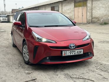 Toyota Prius: 2019 г., 1.8 л, Автомат, Гибрид, Седан