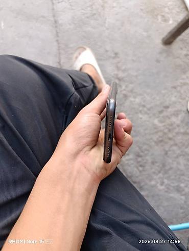 очки ии: IPhone 11, Б/у, Черный, Чехол, 100 % — 2