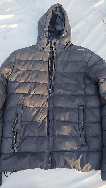 Куртки: Продаю мужскую пуховую зимнюю куртку, в отличном состоянии, размер — 13