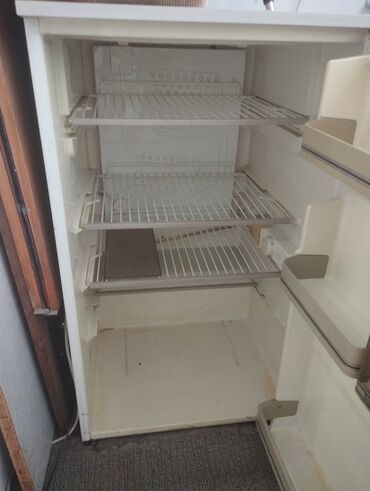 кухонный плита: Холодильник Б/у