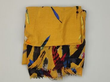 Scarfs: Scarf, Female, condition - Good