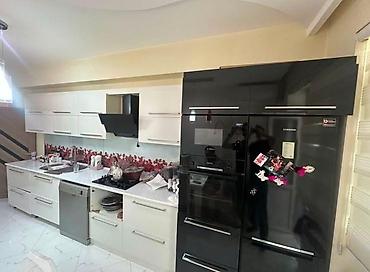 metbex skafi: Metbex mebeli 300 azn. Ustunde hecne verilmir. Uzunlugu 4,80m. Unvan — 1