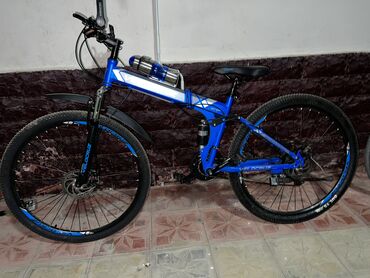 trinx velosipedi: Новый Городской велосипед Velocruz, 28", скоростей: 32, Самовывоз