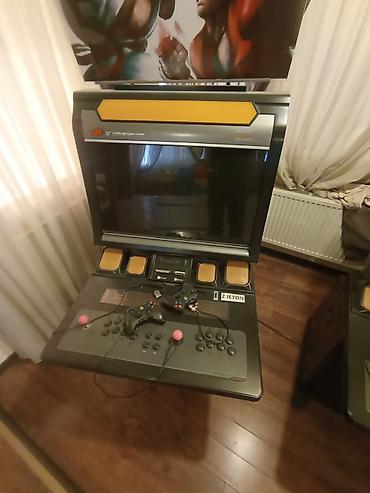 Digər oyun və konsollar: X bokus Arcade oyun aparatları – 2 ədəd Capcom temalı kabinet və 1 — 1