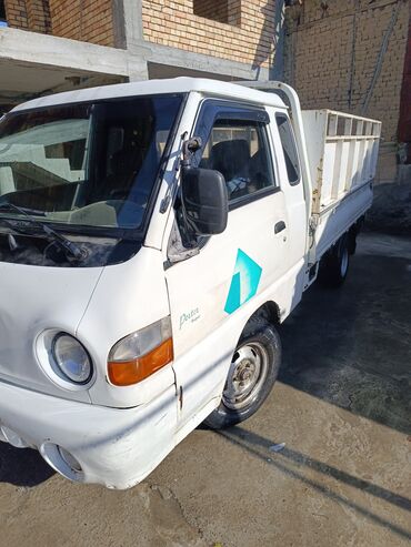 авто алам: Hyundai Porter: 1999 г., 2.6 л, Механика, Дизель