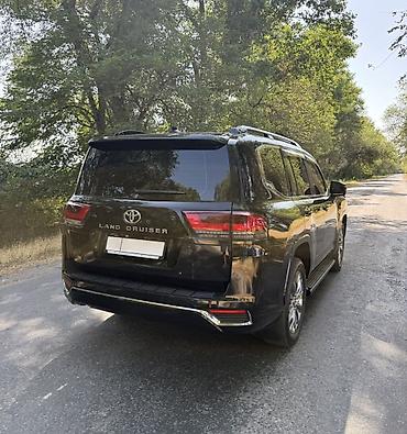 то 18: Toyota Land Cruiser: 2024 г., 3.5 л, Автомат, Бензин, Внедорожник — 5