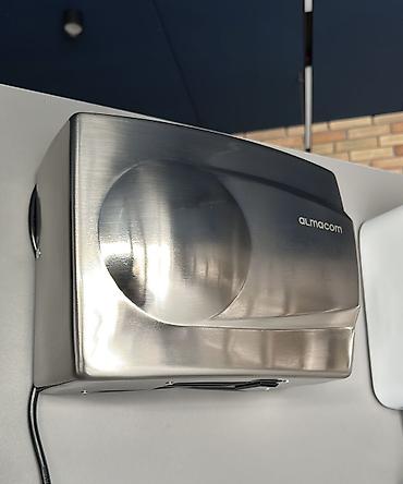 Аренда ресторанов и кафе: Электро-осушитель для рук в большом ассортименте Almacom гарантия на — 4