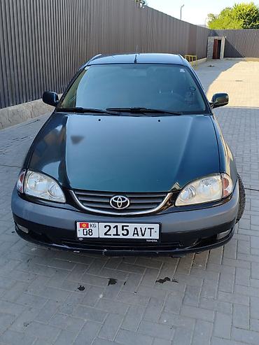авто ярис: Toyota Avensis: 2002 г., 1.8 л, Механика, Дизель, Седан — 2