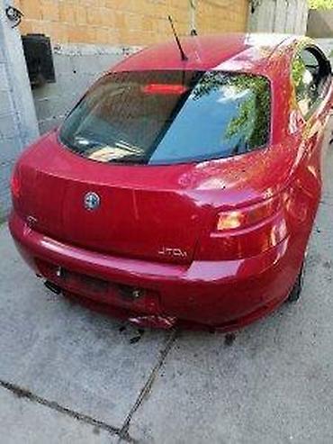 Car Body Parts: Alfa Romeo GT zadnji branik. Alfa Romeo GT zadnji branik Kontakt 182 1 — 2
