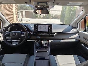 afdamabiler: Toyota Sienna: 2.5 l | 2021 il Van/Minivan — 9