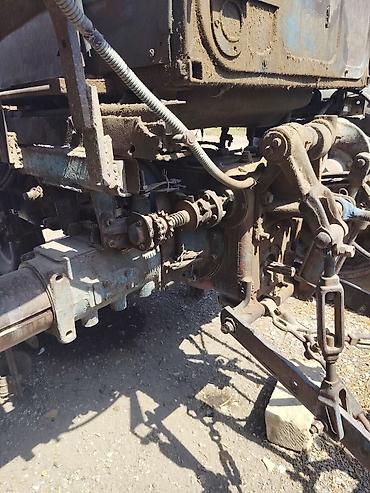 Traktorlar: Traktor motor 0.9 l, İşlənmiş — 16